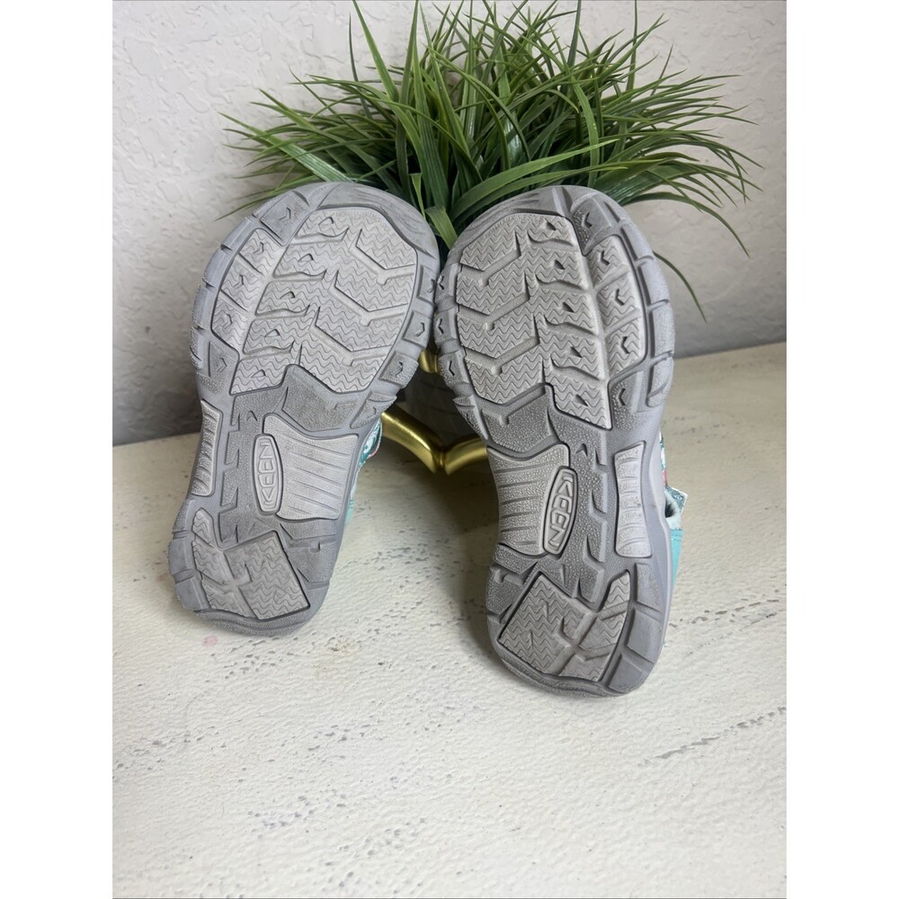 KEEN Newport H2 1026276 Camo/Pink Icing Sandal Shoes Girls Kid's Size 1 - Picture 9 of 13